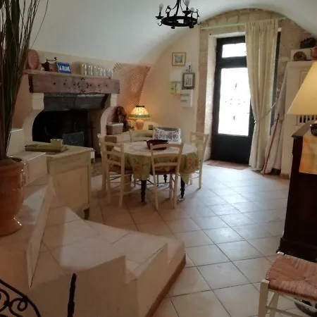 La Maison De Villa Sernhac