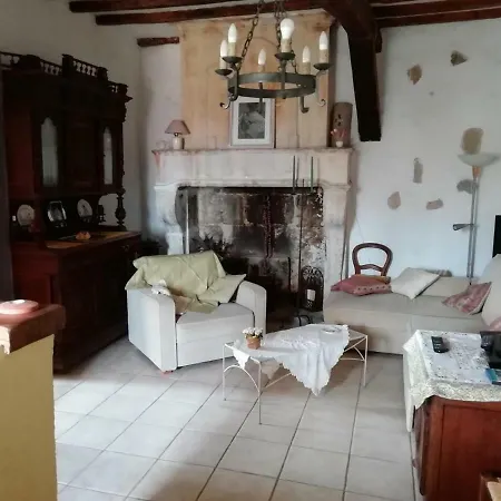 La Maison De *